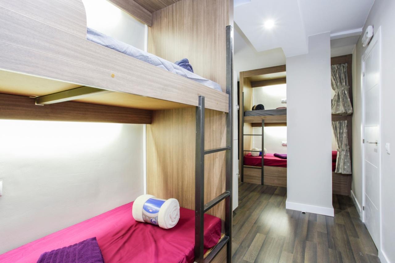 Barcelona & You Hostel Sagrada Familia Zewnętrze zdjęcie